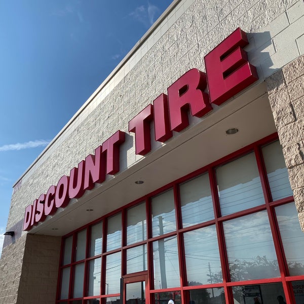 Discount Tire Automotive Repair Shop