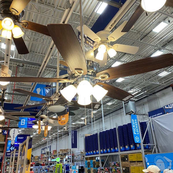 Lowe's Denton'da Hırdavat Mağazası