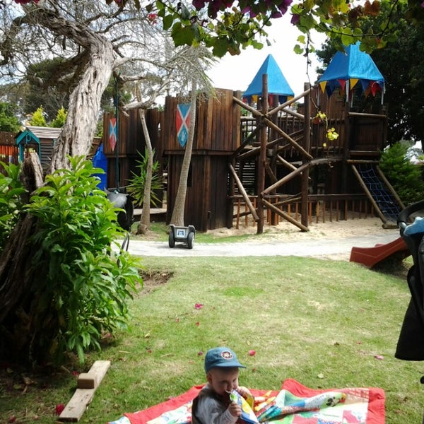 Парк тринити плейс детская площадка. Play place. Кроксы макдональдс. Children's play area. Play place.