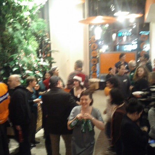 Foto scattata a Tangerine Café da Bee Vancity /. il 12/20/2012
