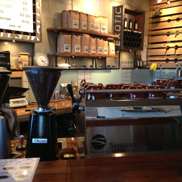 รูปภาพถ่ายที่ Metropolis Coffee โดย Teresa B. เมื่อ 12/29/2012