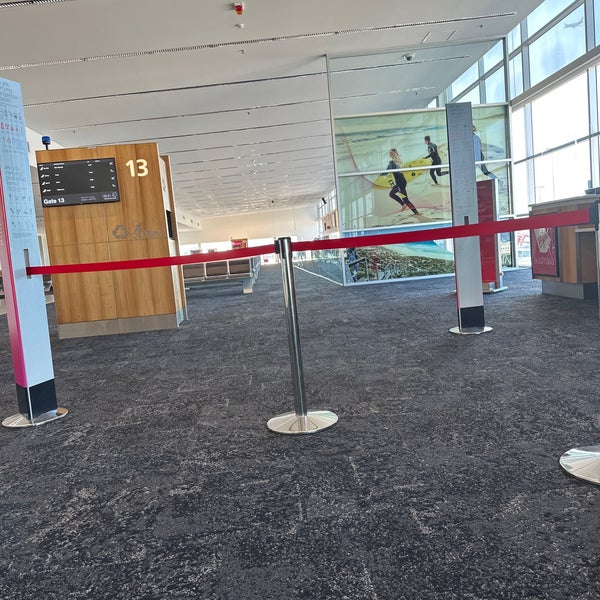Foto tirada no(a) Adelaide Airport (ADL) por 🛳🛳 Mustafa ⚓️⚓️ em 5/23/2023