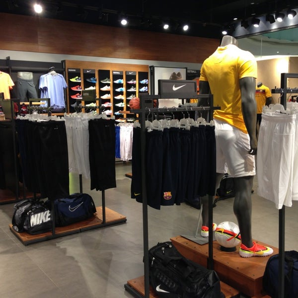 Nike - Sporting Goods Shop in Santo Domingo