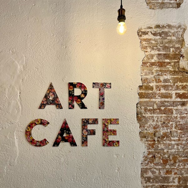 8/20/2023にahmd 🎈がCamelia Art Caféで撮った写真