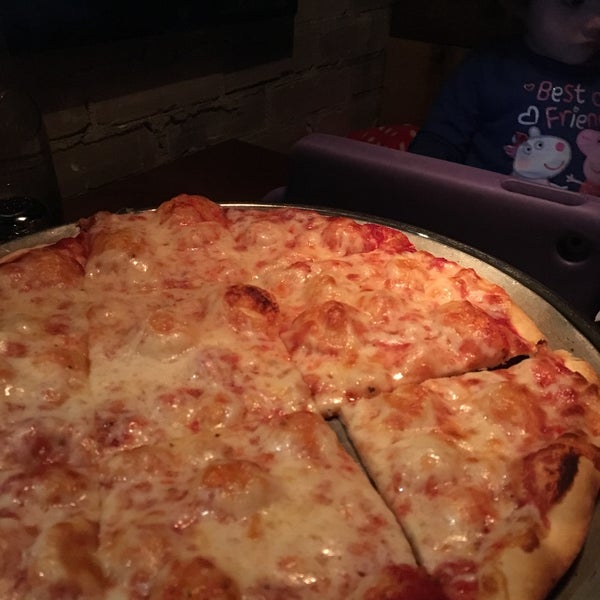 Photo prise au Pizza Man par Ingrid F. le3/21/2016