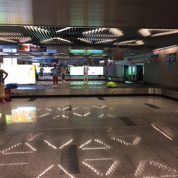 Международный аэропорт Внуково / Vnukovo International Airport (VKO ...