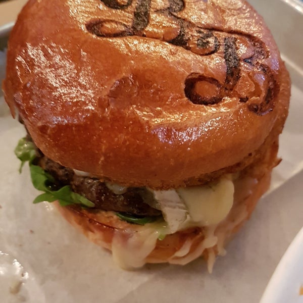 11/10/2018 tarihinde Johan W.ziyaretçi tarafından Brooklyn Burgers &amp; Beer'de çekilen fotoğraf