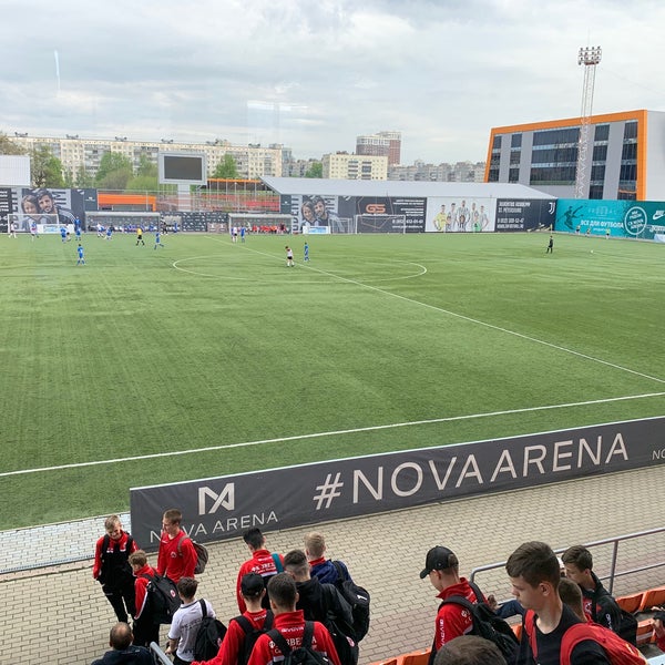 รูปภาพถ่ายที่ Nova Arena โดย Арина เมื่อ 5/16/2021