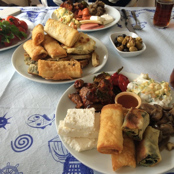 Photo taken at Cennetim Et&amp;Balık Restaurant by Kamil G. on 1/25/2015