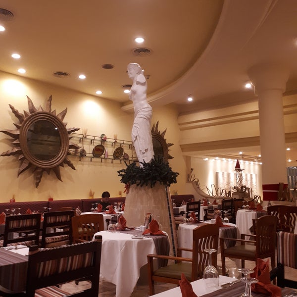 Верди ул радио 7 стр 1. Комната банкет. Ресторан верди владикавказ. Ресторан верди владикавказ. Триумф ресторан банкетный зал.