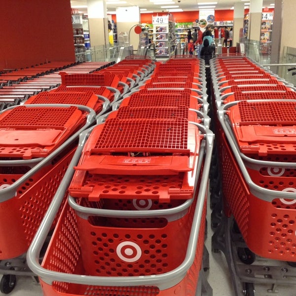 Target (Now Closed) Metrotown 6 tips from 332 visitors