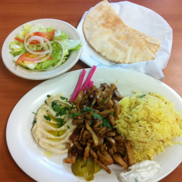 Love the chicken shawerma plates here.  Good food and close to my work