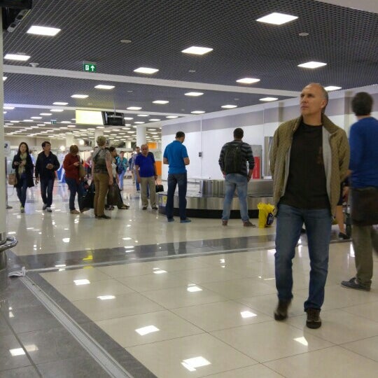 Зона выдачи багажа Барселона Эль ПРАТ