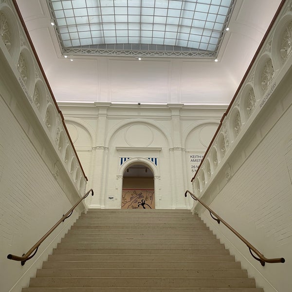 10/26/2023 tarihinde Kyunghwa K.ziyaretçi tarafından Stedelijk Museum'de çekilen fotoğraf