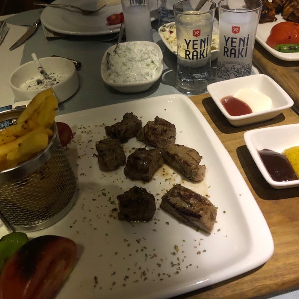 Foto diambil di Buruciye Otel &amp; Restaurant oleh Altuğ K. pada 9/19/2019