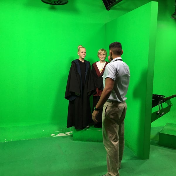 Photo taken at Broomstick Green Screen Experience by Erik A. on 10/30/2017