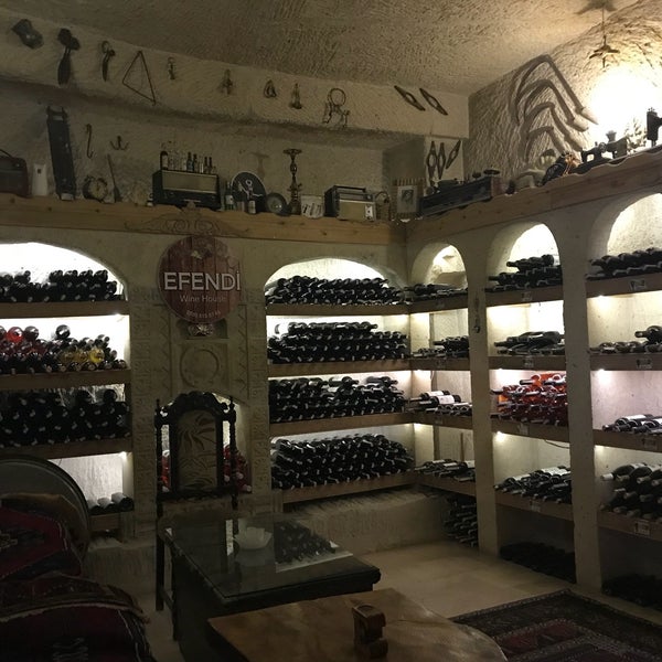 9/15/2018에 Selda🙋🏼‍♀️💎님이 Efendi Wine House에서 찍은 사진