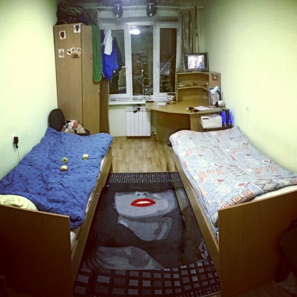 Как получить общежитие в колледже. Общага картинки. Общежитие автотранспортного техникума петрозаводск. Как получить общежитие в колледже. Общежитие института.