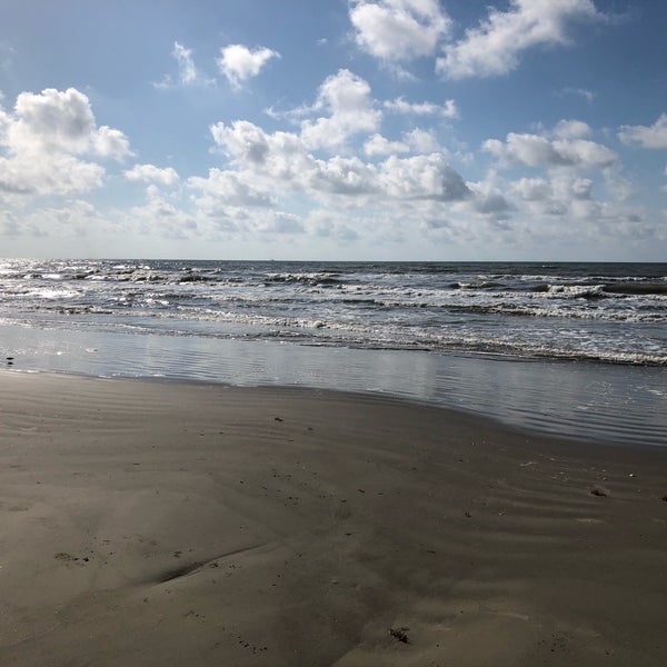 Пляж борнмута, борнмут, великобритания. Пляж борнмута, борнмут, великобритания. Борнмут курорт. Corralejo beach fuerteventura. Bournemouth город в англии.