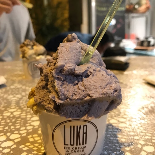 Das Foto wurde bei Luka Ice Cream &amp; Cakes von Flor am 9/20/2018 aufgenommen