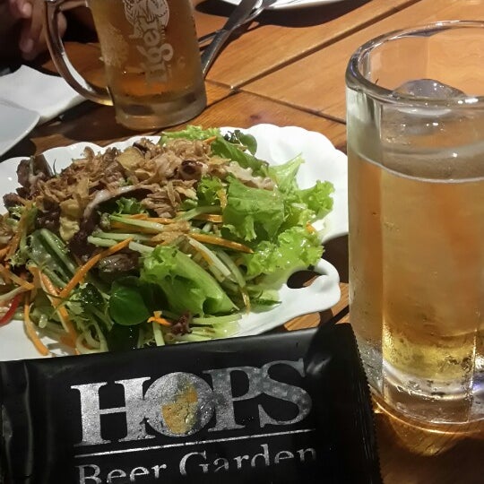 Photo taken at HOPS Beer Garden by LamHuong on 9/4/2015