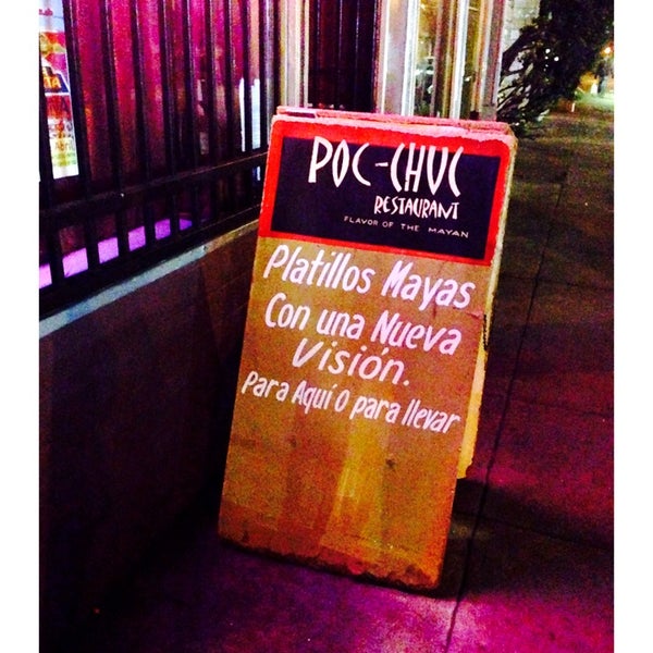 Das Foto wurde bei Poc-Chuc Restaurant von Derek D. am 4/24/2014 aufgenommen