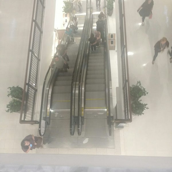 Foto tirada no(a) Shopping Metrô Santa Cruz por Álvaro R. em 7/1/2018
