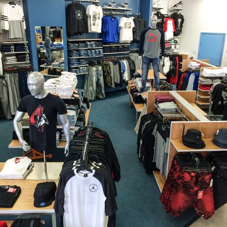 SNIPES Port Richmond 3668 Aramingo Ave