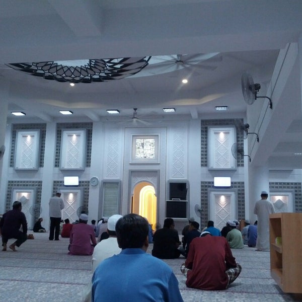 Photos At Masjid Al Ikhlas Mosque In Shah Alam