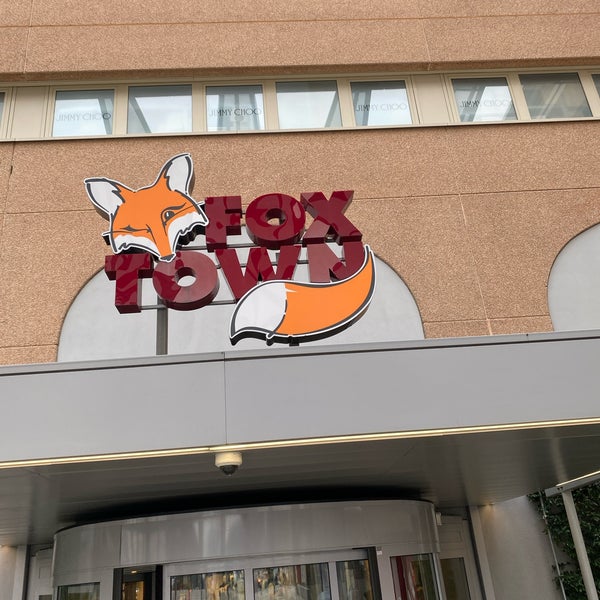 Снимок сделан в FoxTown Factory Stores пользователем Sandro B. 2/24/2024