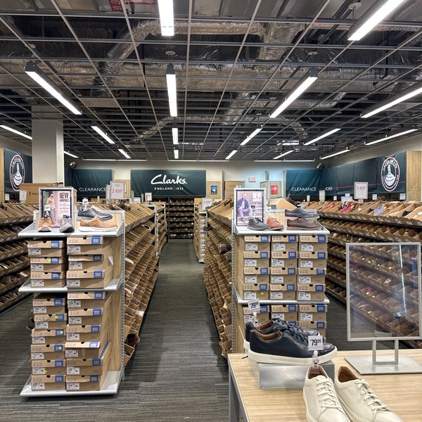 Clarks Outlet 11401 NW 12th St Ste 138