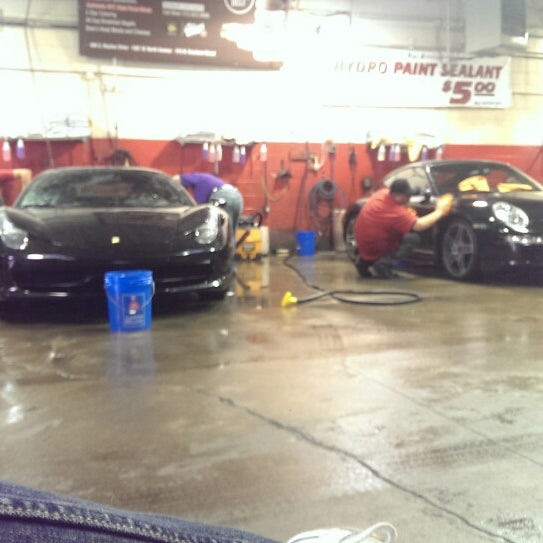 River West Car Wash Fulton River District Şikago, IL'da fotoğraflar