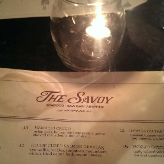 รูปภาพถ่ายที่ The Savoy โดย Rob S. เมื่อ 4/19/2014