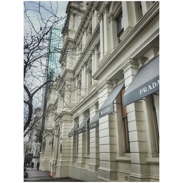 prada dfs galleria