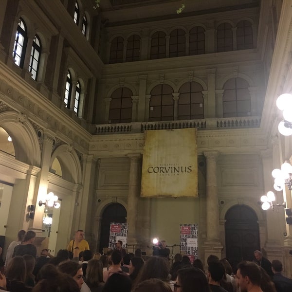 Foto tirada no(a) Budapesti Corvinus Egyetem por Onchii D. em 10/5/2016