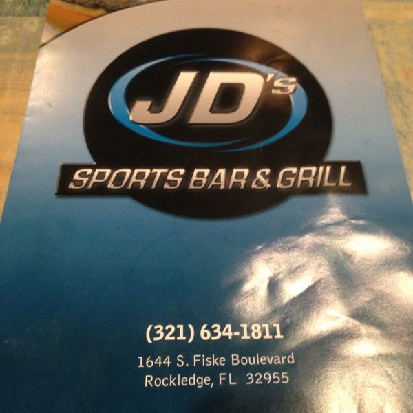 รูปภาพถ่ายที่ JD&#39;s Sports Bar And Grill โดย Evan F. เมื่อ 3/9/2013