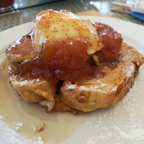 Both versions of the French toast are sinfully delicious. Sunday eggs Benedict are a must.