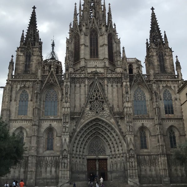 8/13/2019에 F ..님이 Catedral de la Santa Creu i Santa Eulàlia에서 찍은 사진