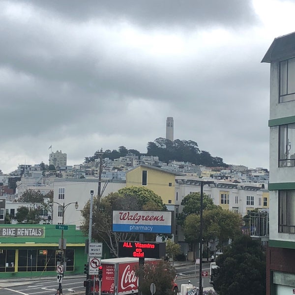 Photo taken at Coit Tower by Ruslan A. on 8/28/2018