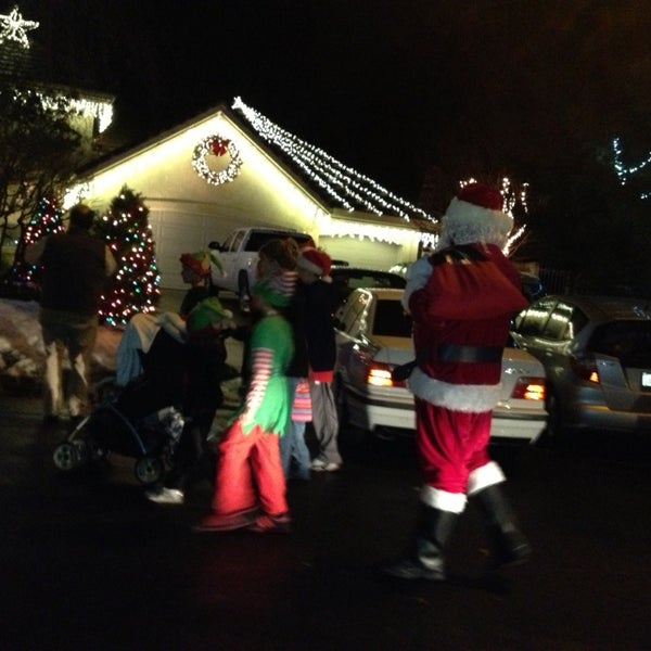 Clovis Christmas Tree Lane (Now Closed) Clovis, CA