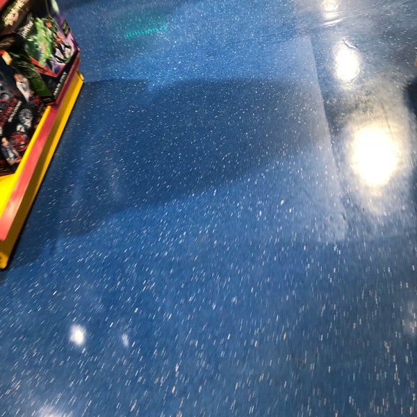 smyths toys miraustraße