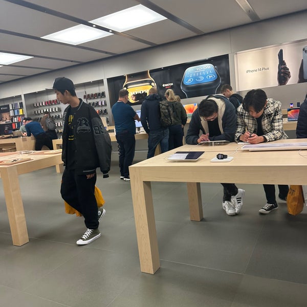 Apple Festival Place Basingstoke, Hampshire