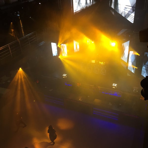 3/28/2015にMiha Y.がSky Club &amp; Concert Hallで撮った写真