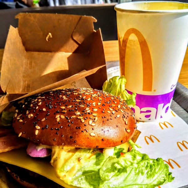 Photo taken at McDonald&#39;s by Petri on 3/31/2019