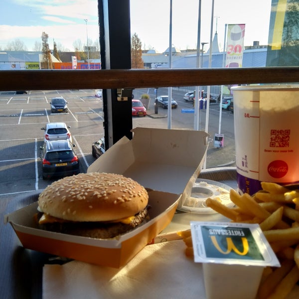 Снимок сделан в McDonald&#39;s пользователем Petri 11/18/2018