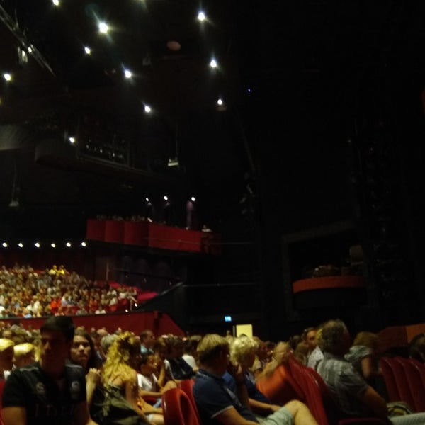 Das Foto wurde bei AFAS Circustheater von Petri am 7/29/2018 aufgenommen