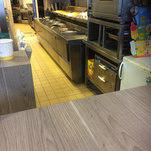 Friterie Zo Fast Food Restaurant In Nijmegen