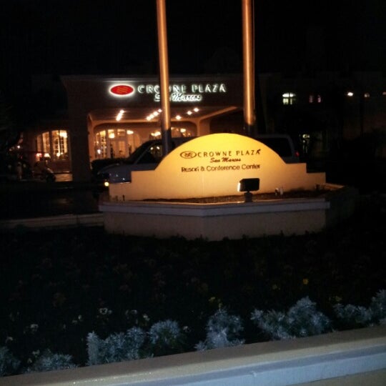 Photo taken at Crowne Plaza San Marcos Golf Resort by Jason B. on 1/28/2013