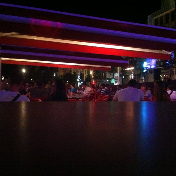 Le Bell's Australian Pub Bar in Ballainvilliers