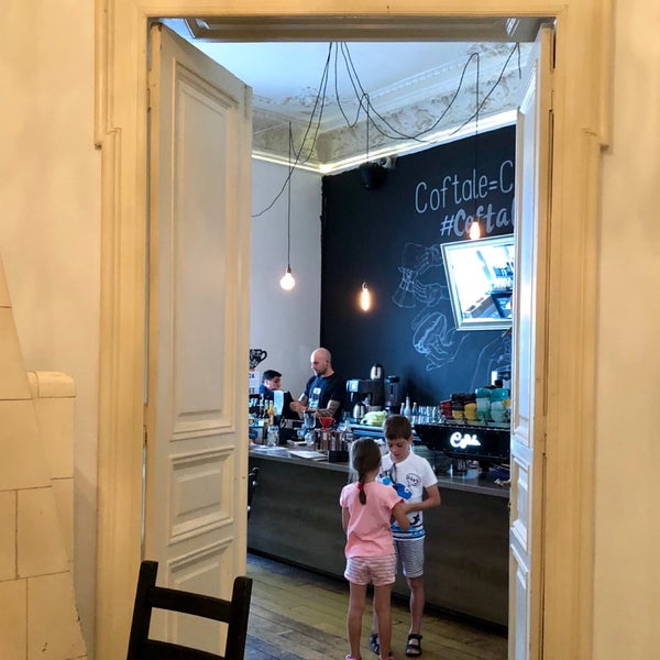 6/17/2019 tarihinde Andra C.ziyaretçi tarafından Coftale Specialty Coffee House'de çekilen fotoğraf